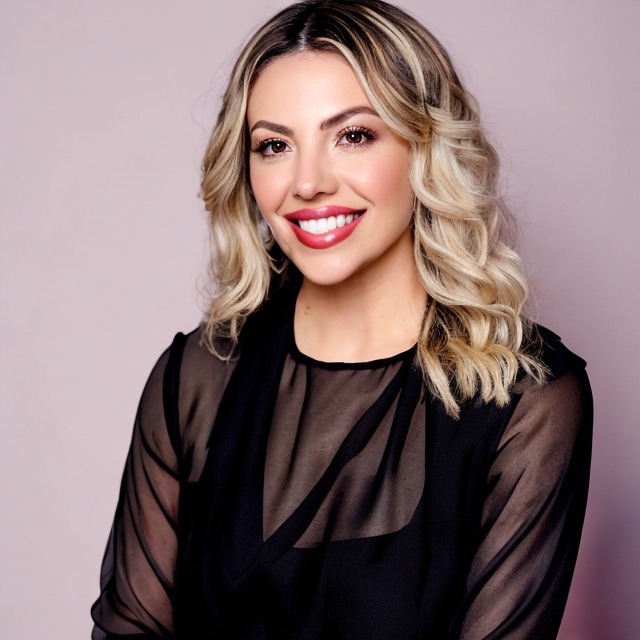 Samantha - Creator of The 8PM Reset
